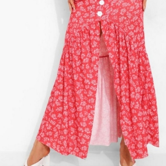 Boohoo front split dress - Picture 9 of 9